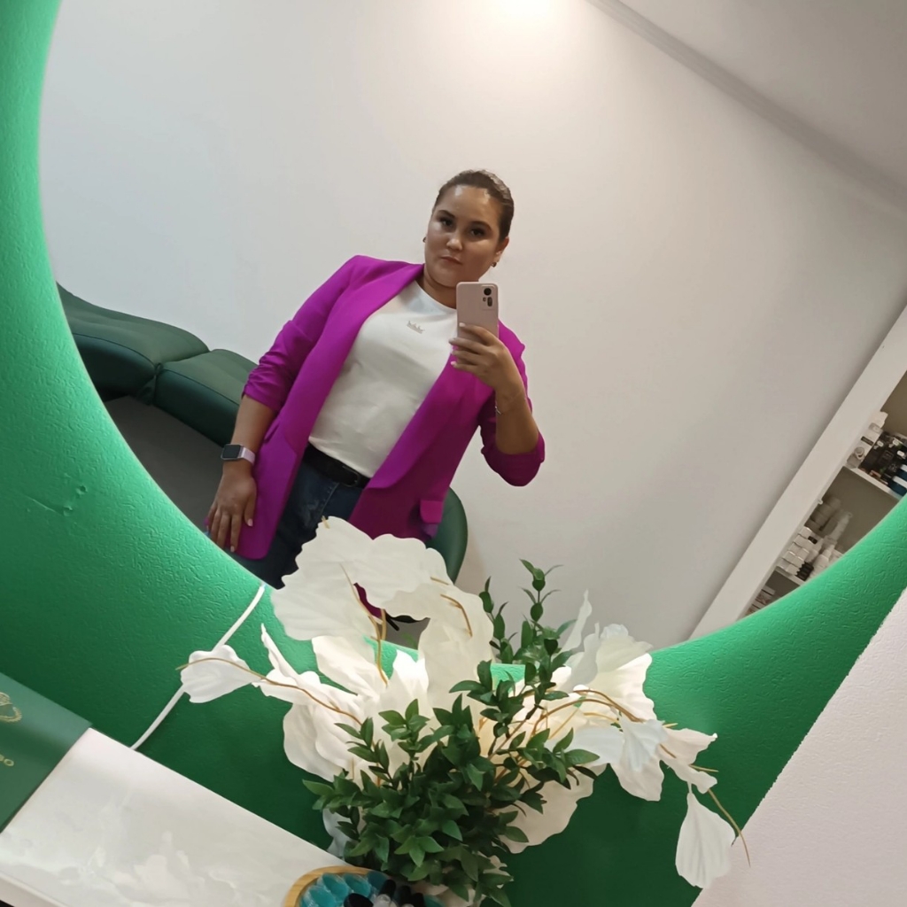 Альбина Абдиганиева