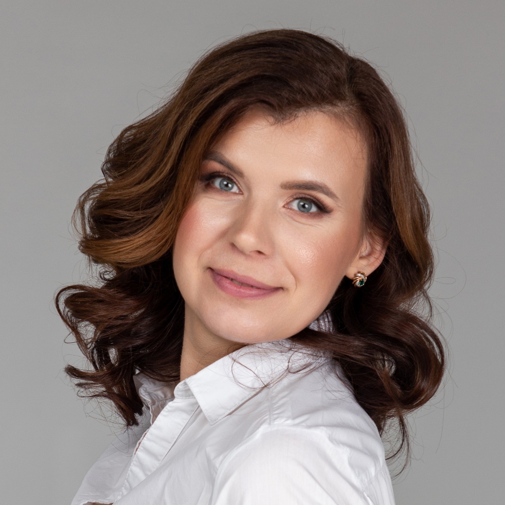 Елена Конопацкая