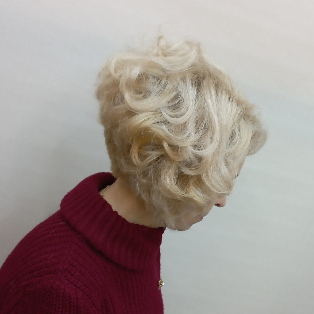 Современная женская стрижка