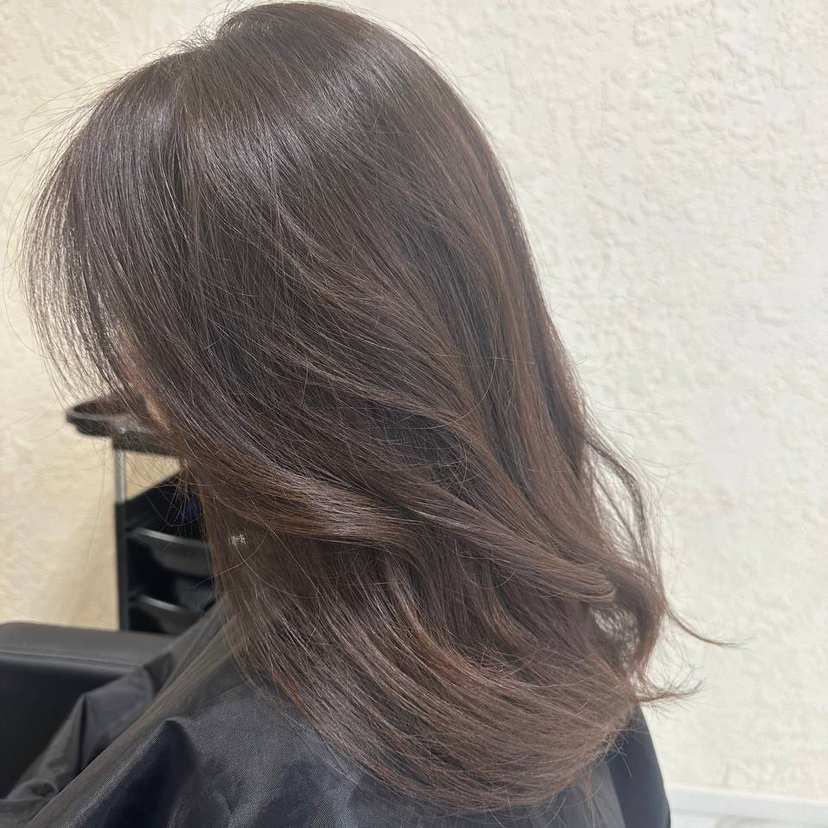 Укладка на средний волос ( утюжок,щипцы)