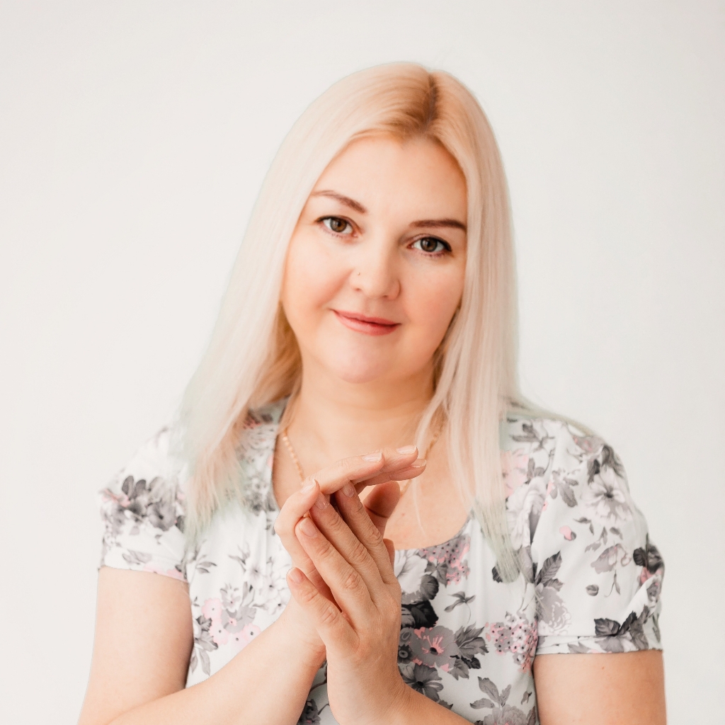 Елена Литвинова