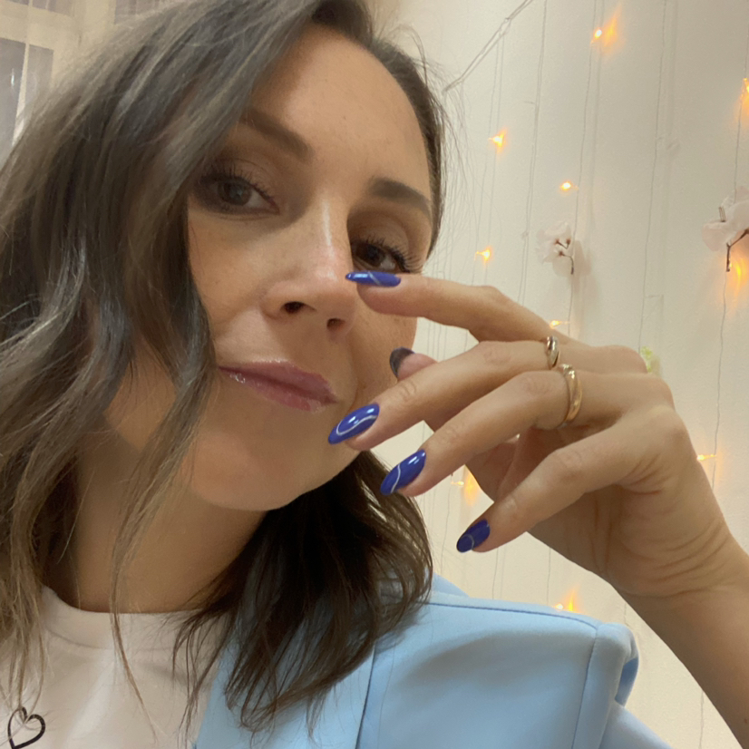 Pozeruk_nails