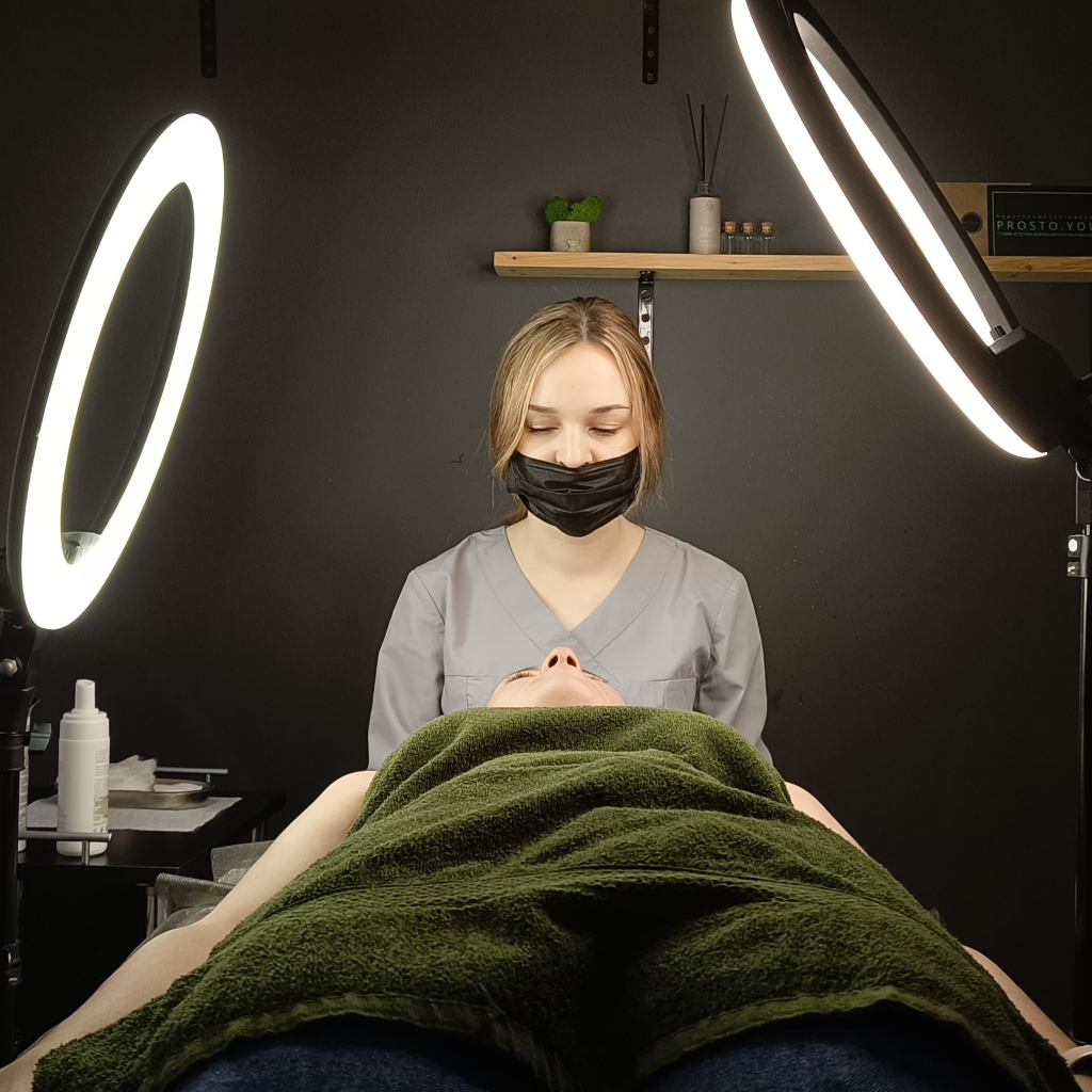 Анна Юхтина Косметолог