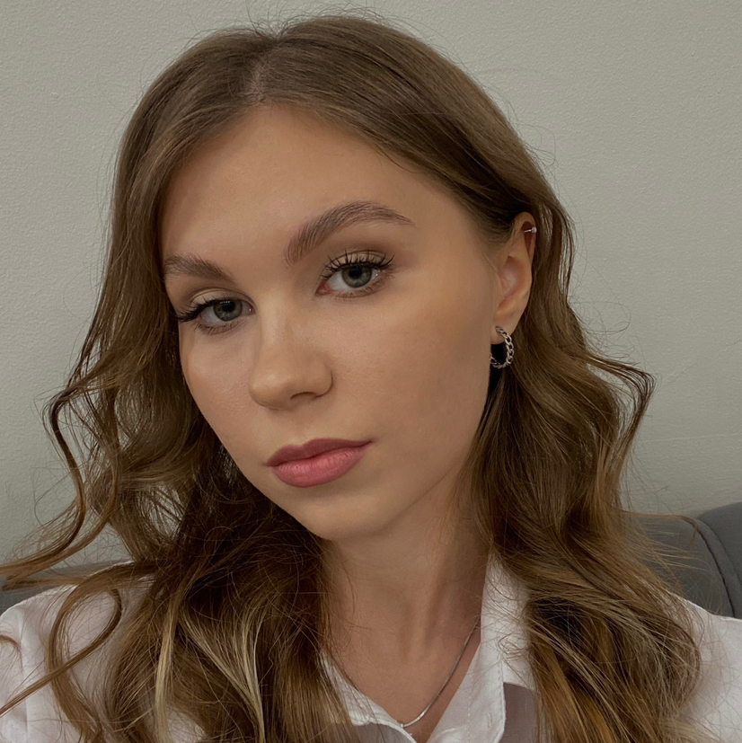 Алина Рябова