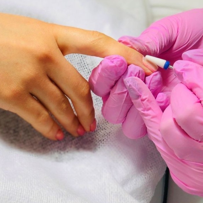 Снятие покрытия гель-лак без маникюра