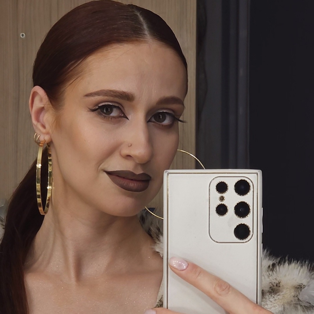 Калиниченко Яна