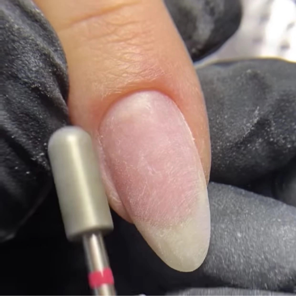 Маникюр без покрытия