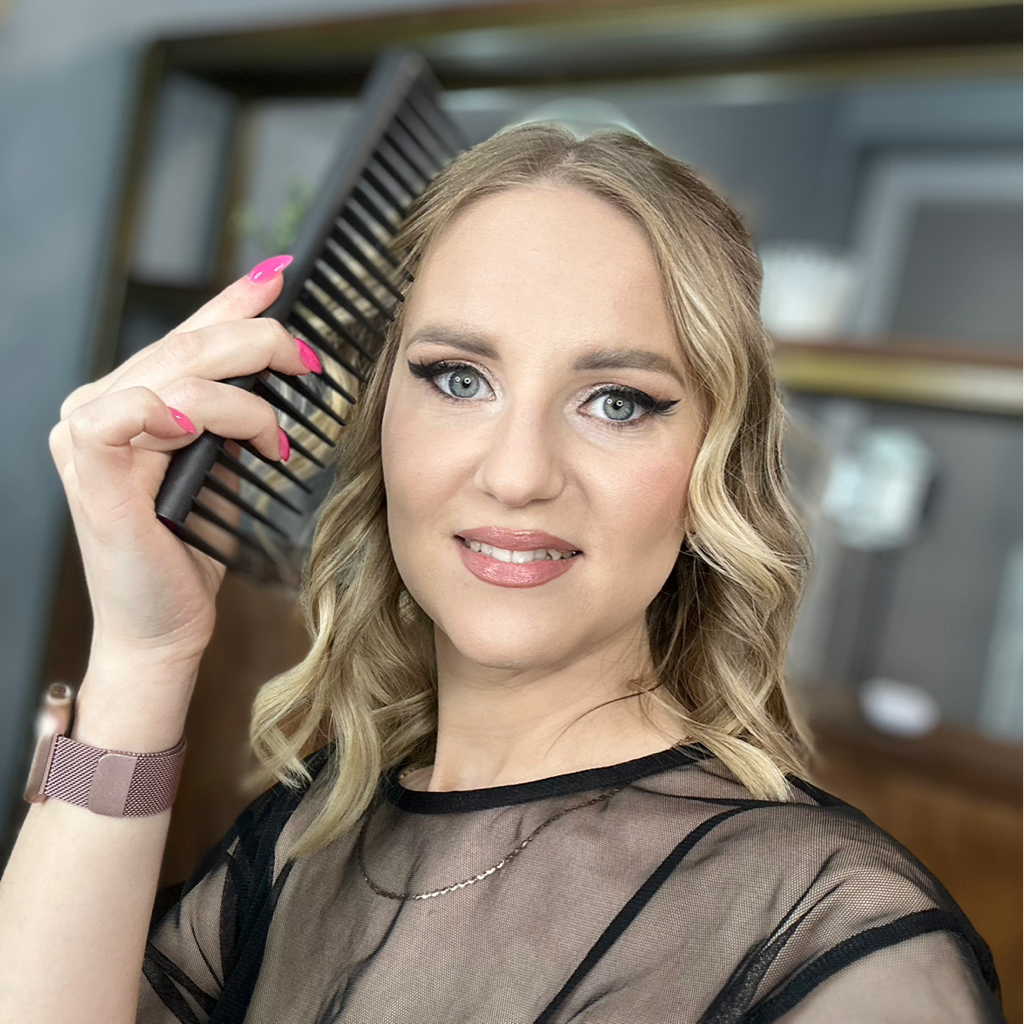 Анна Зайцева