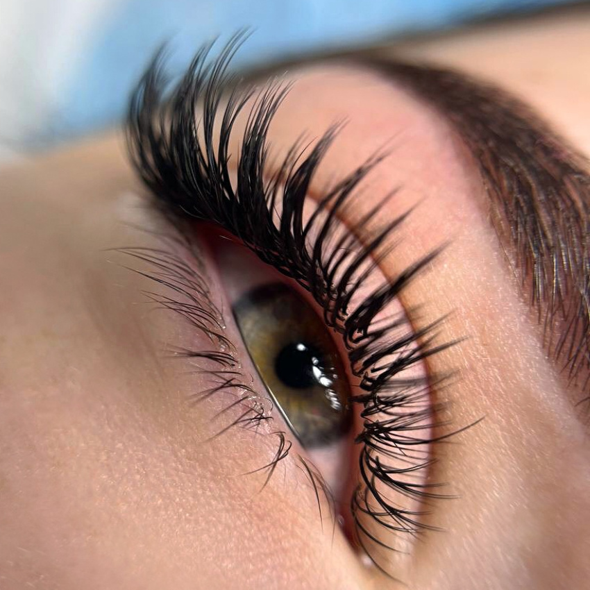 Наращивание ресниц