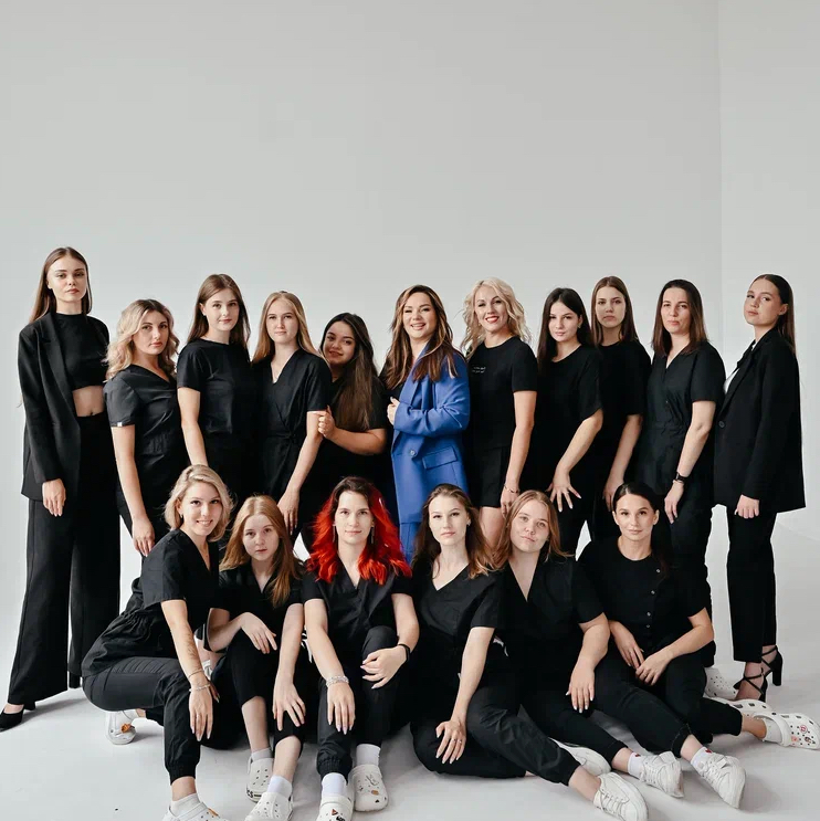 салон красоты LAKOVA с детской комнатой