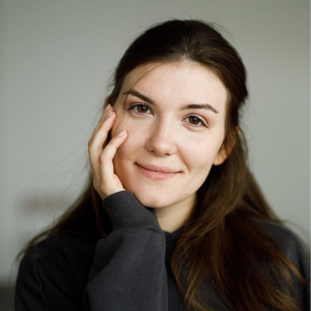 Алина