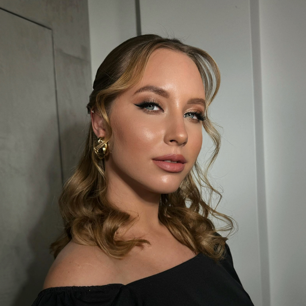 Комкова Варвара