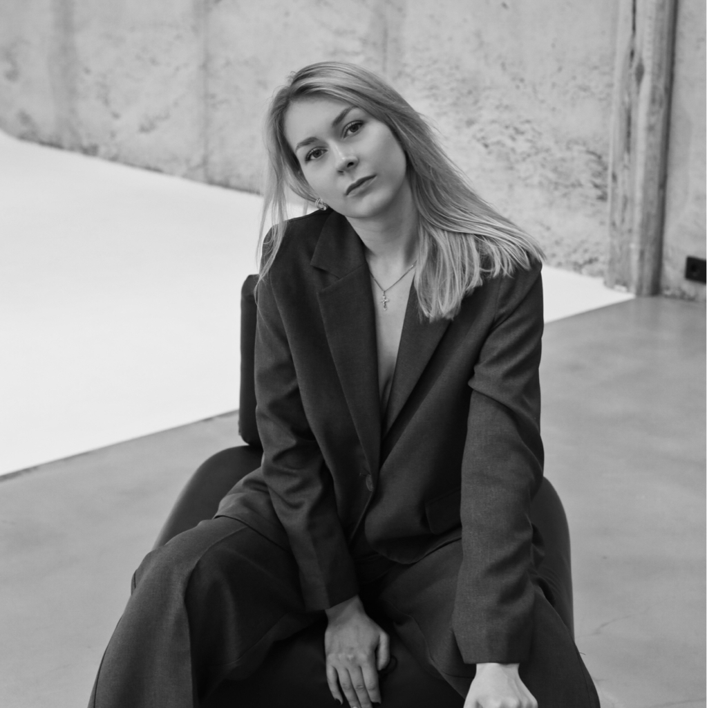 Анна Крылова