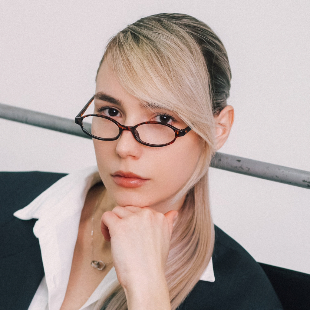 Власова Элина