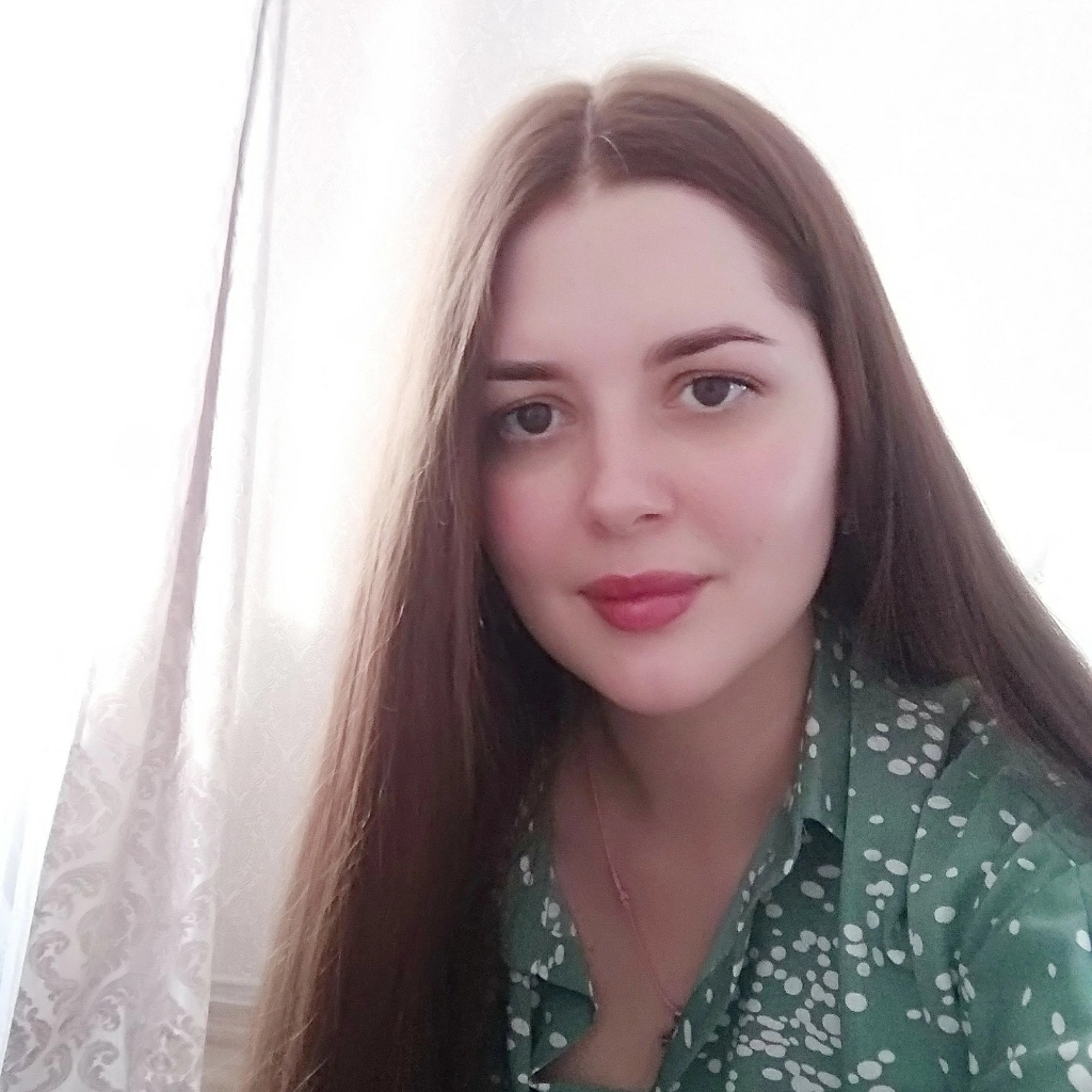 Алёна Мельник