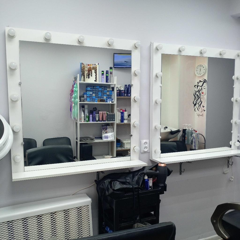 СТУДИЯ КРАСОТЫ  "БЛЕСК"