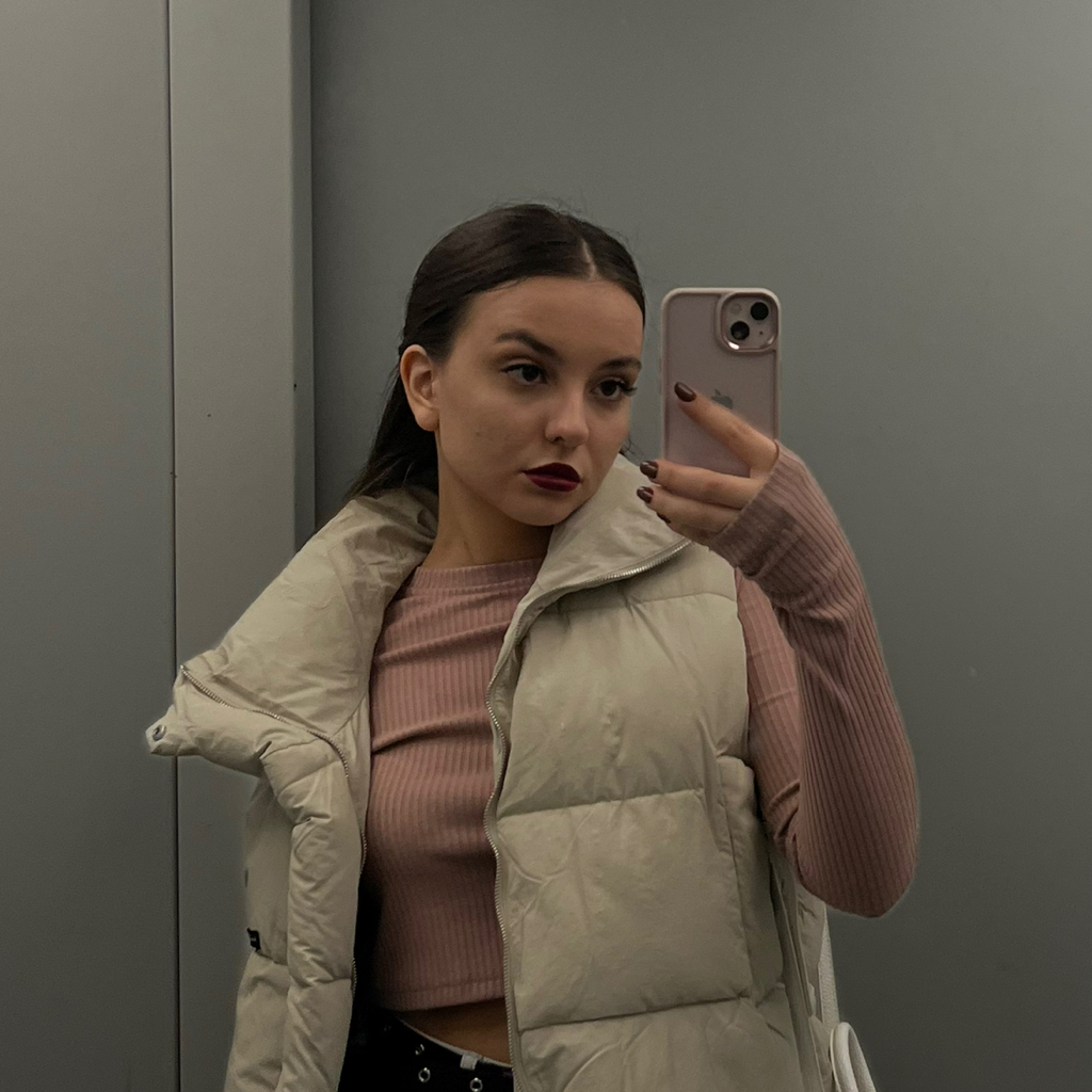 Авелина Коцын