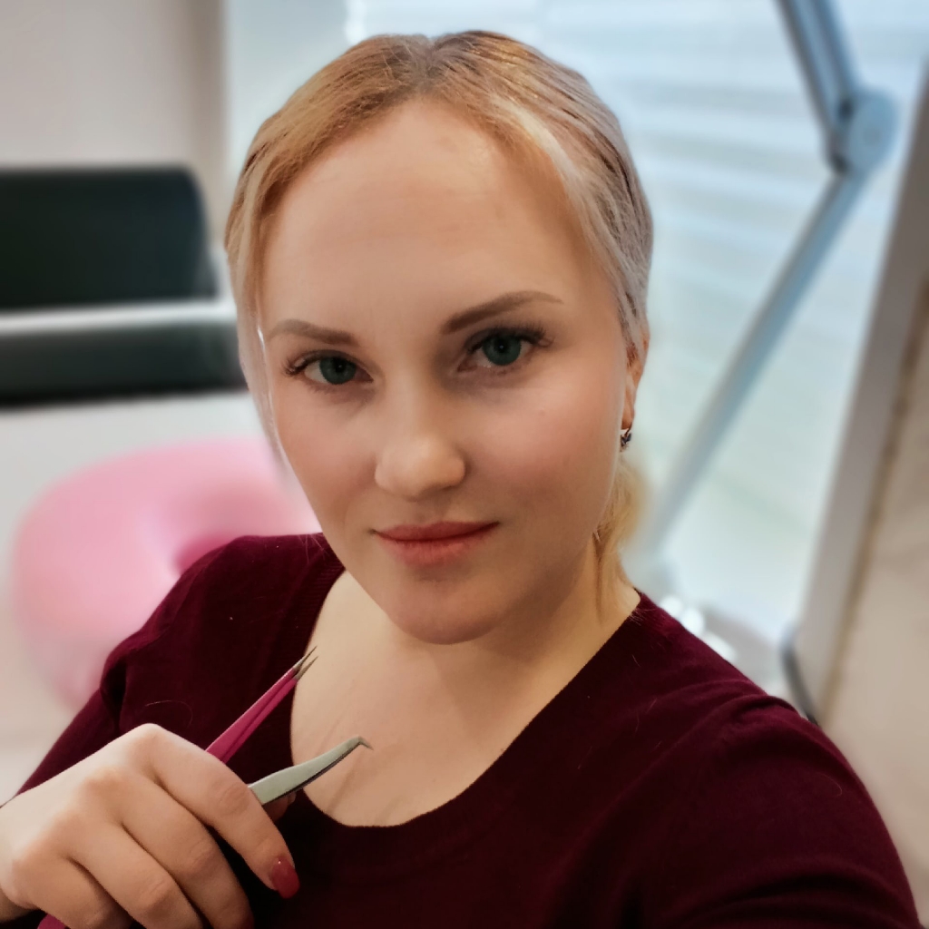 Оля Дмитриева