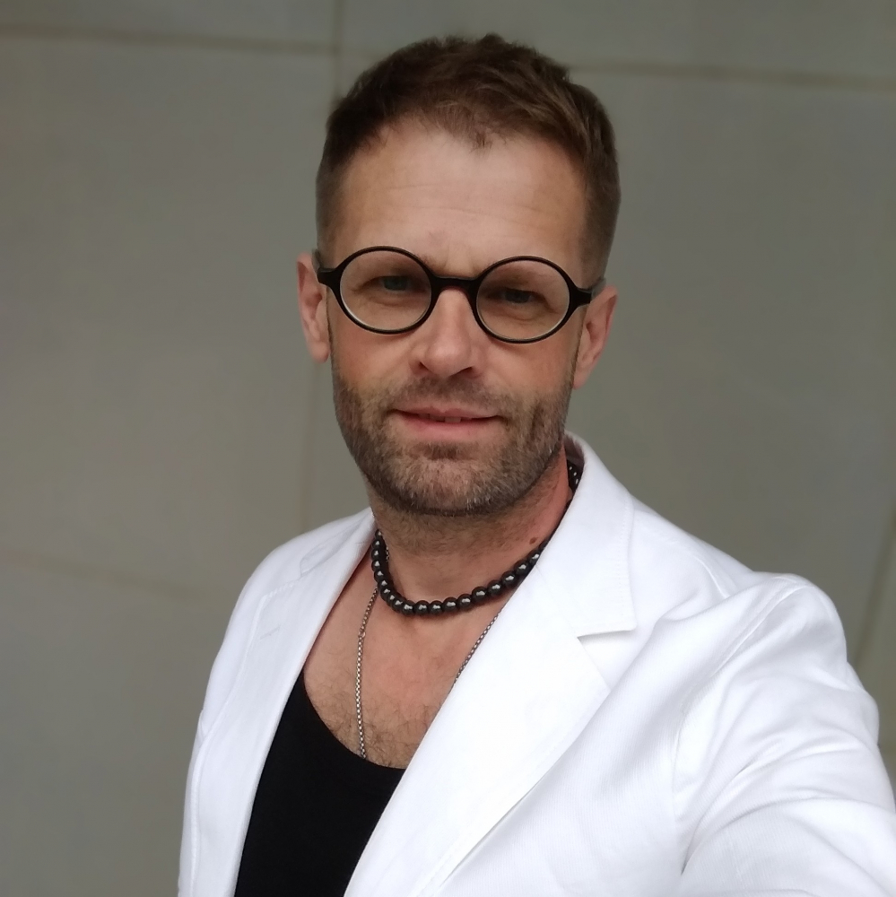 Алексей Хлестунов