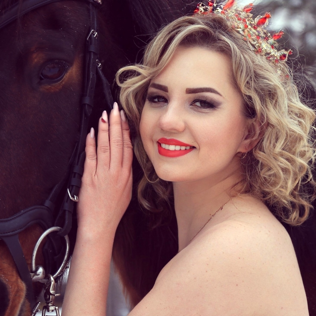 Олеся Новоженина