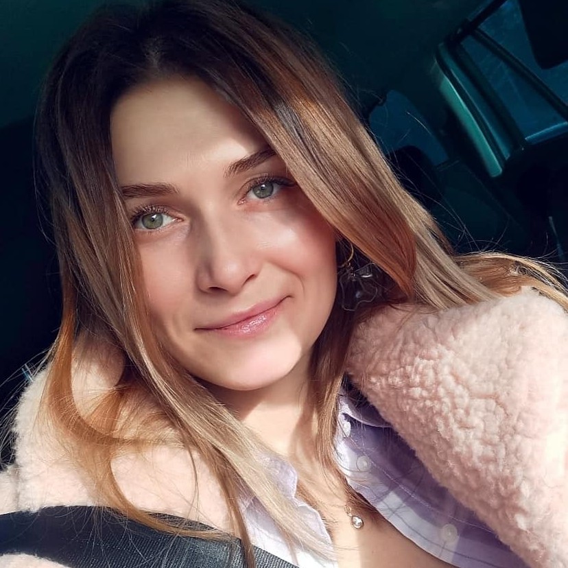 Анна Плетнева