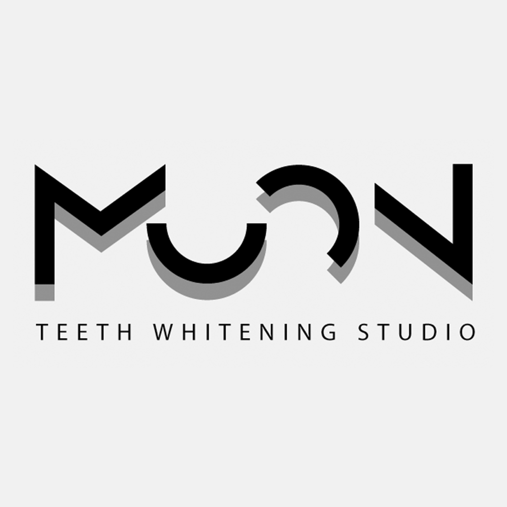 Студия отбеливания зубов MOON