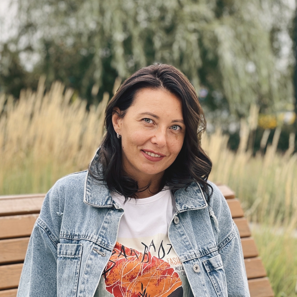 Анастасия Азарова