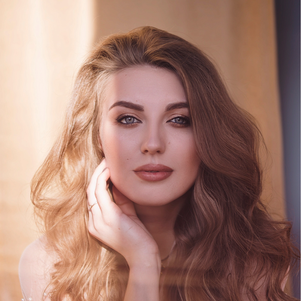 Александра