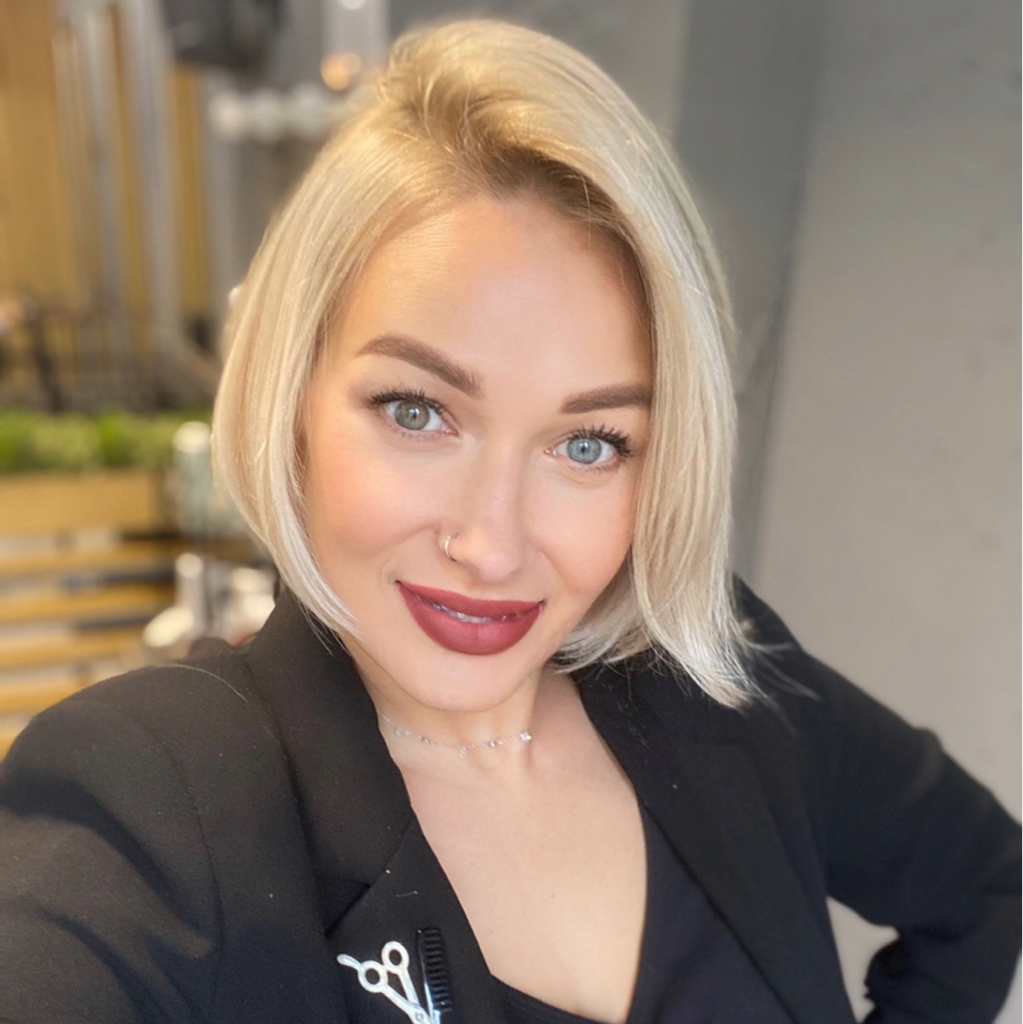 Надежда Иванова