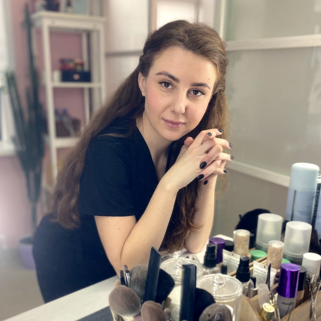 Юлия Дубровская