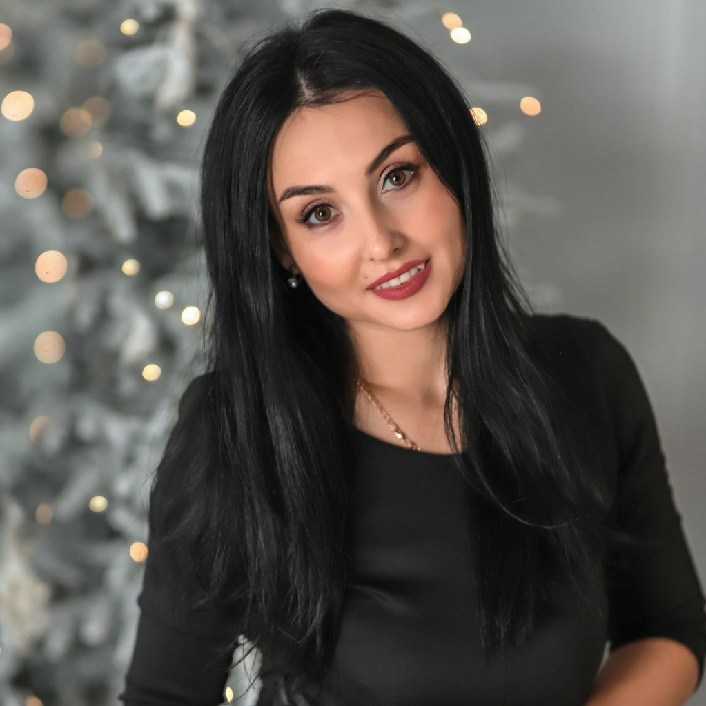 Наталья Овчарова