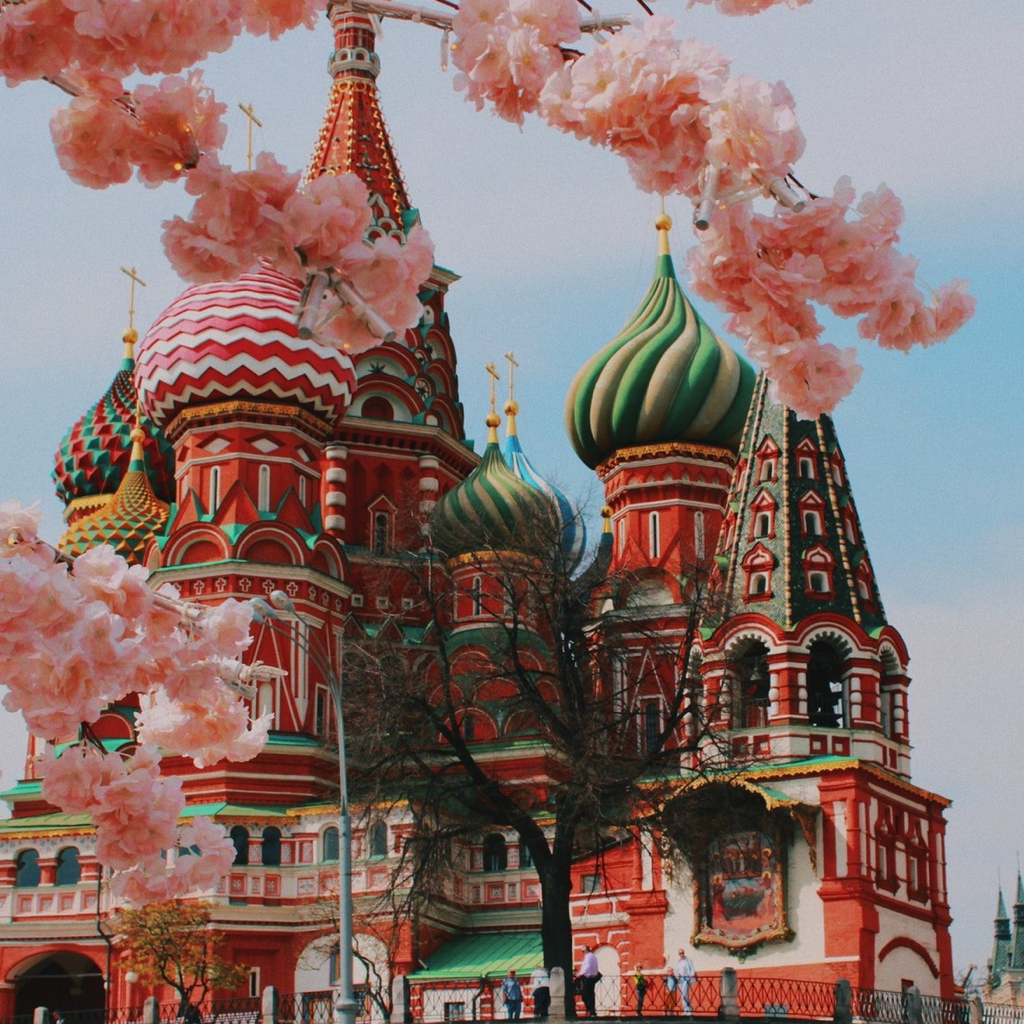 ЯХОНТОВ АНДРЕЙ / Москва
