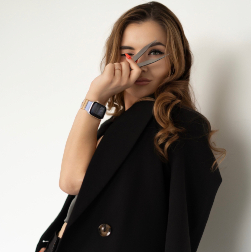 Юлия Коноплева