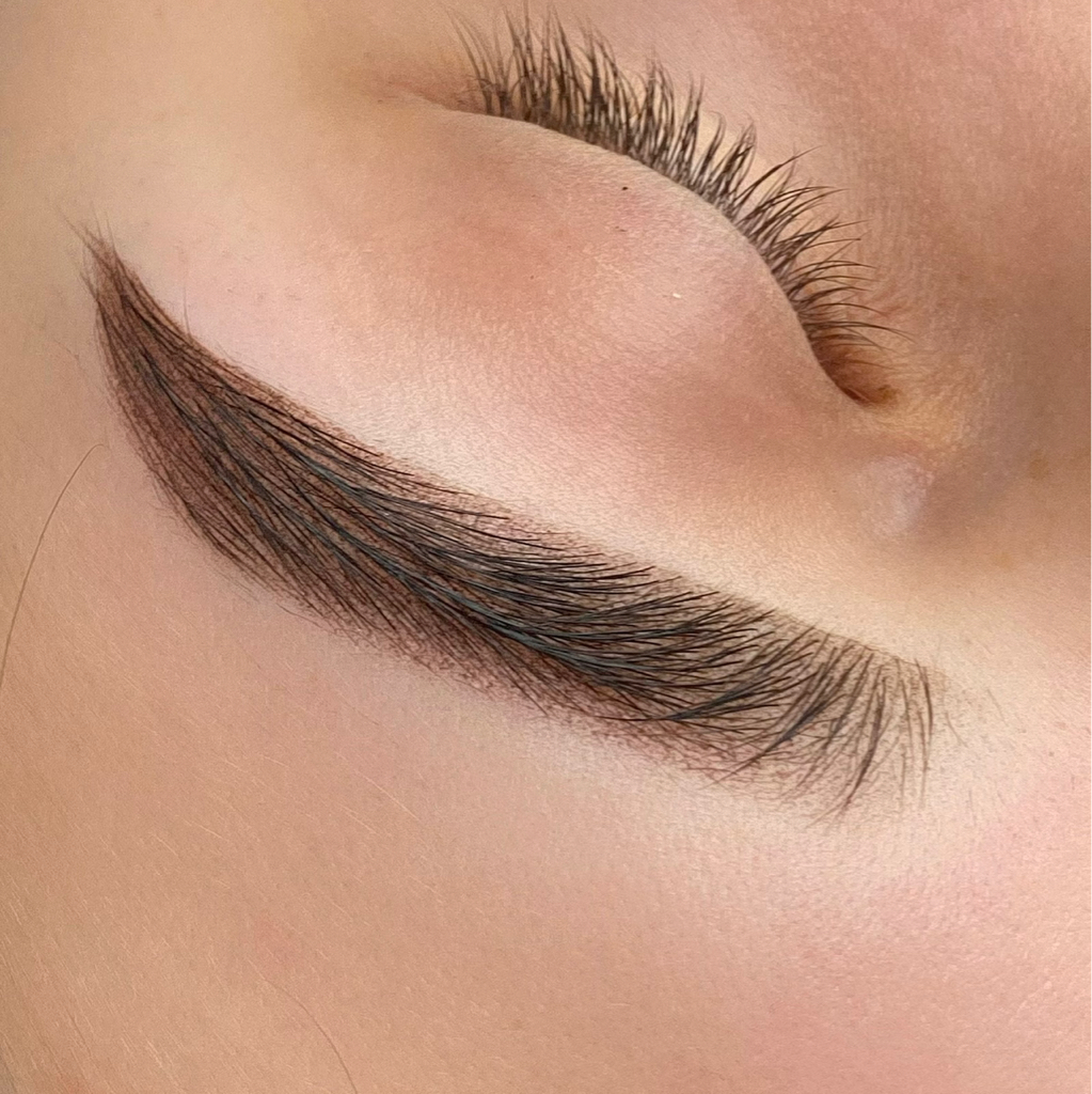 Брови. Ефект омбре