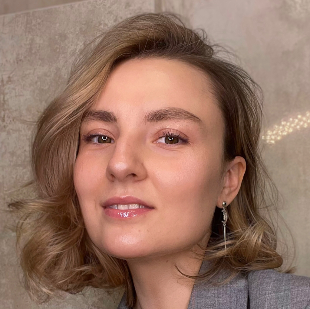 Студия бровей и ресниц Дарьи Карабановой