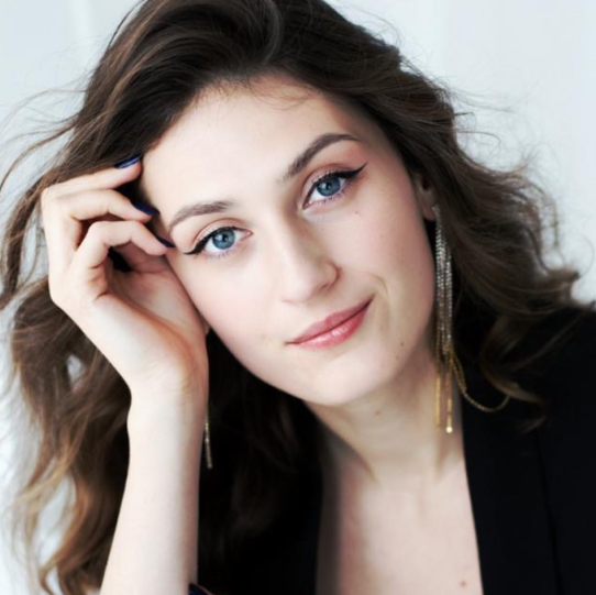 Вікторія Олійник