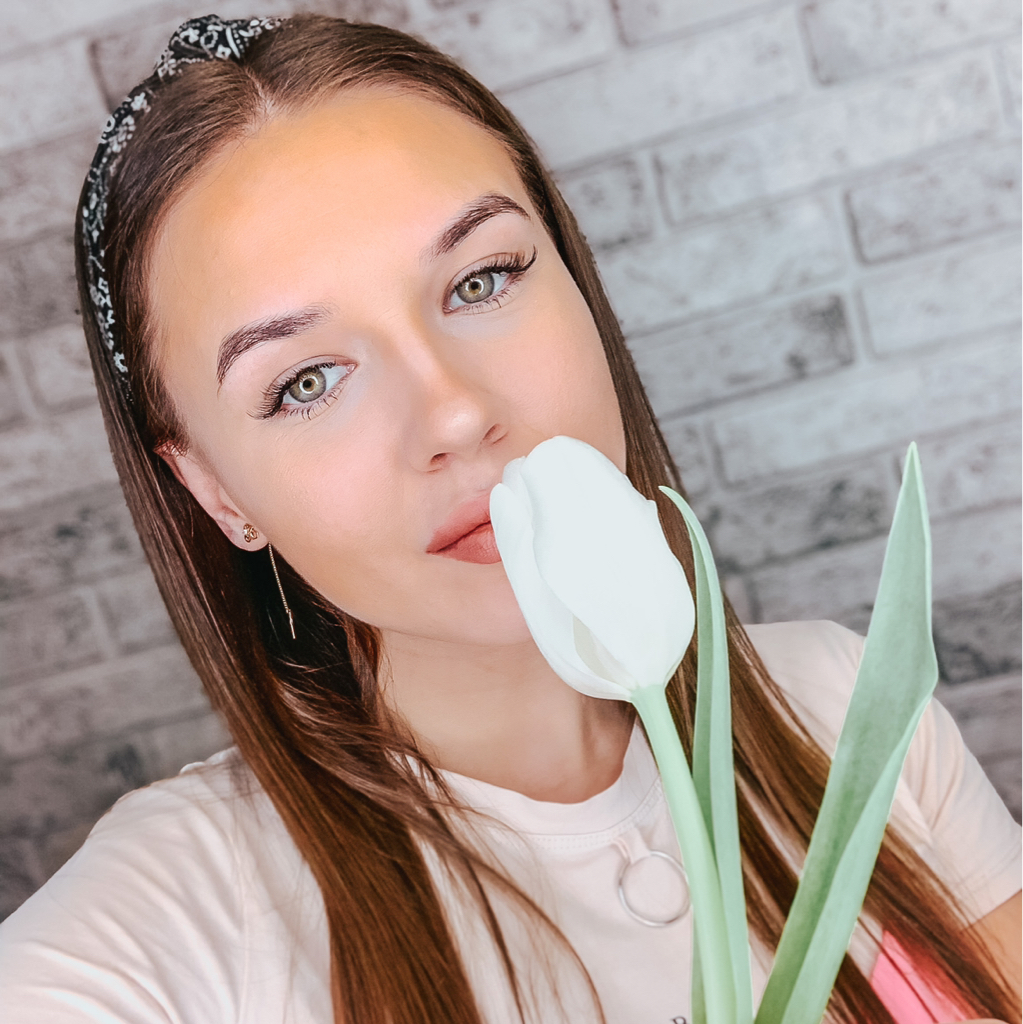 Studio by Yana Nikulina