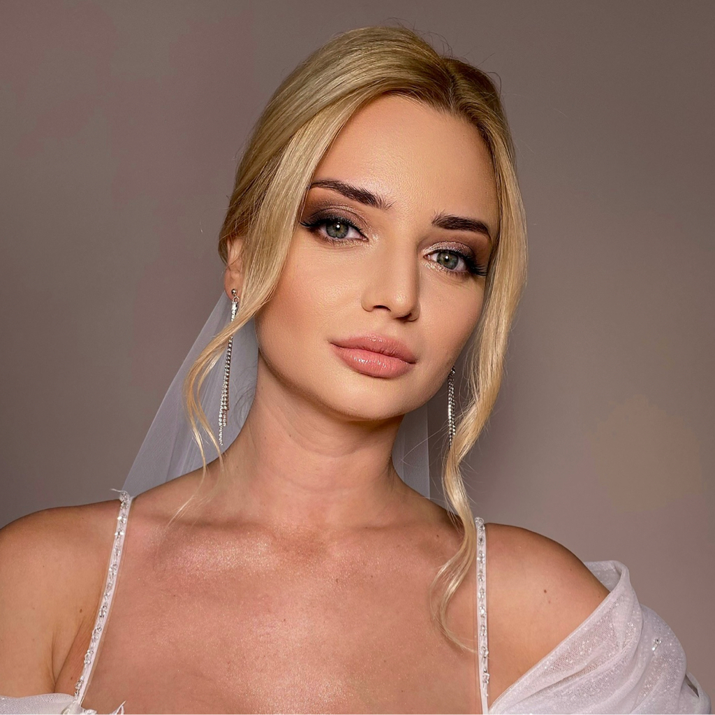 Весільний макіяж