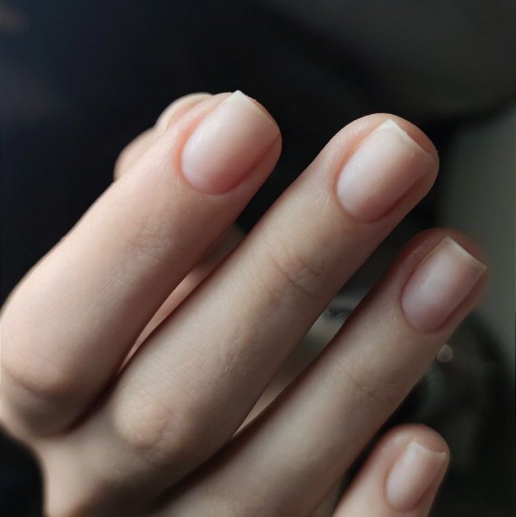 Combimanicure without Polish (shape, cut cuticles , cuticles oil )