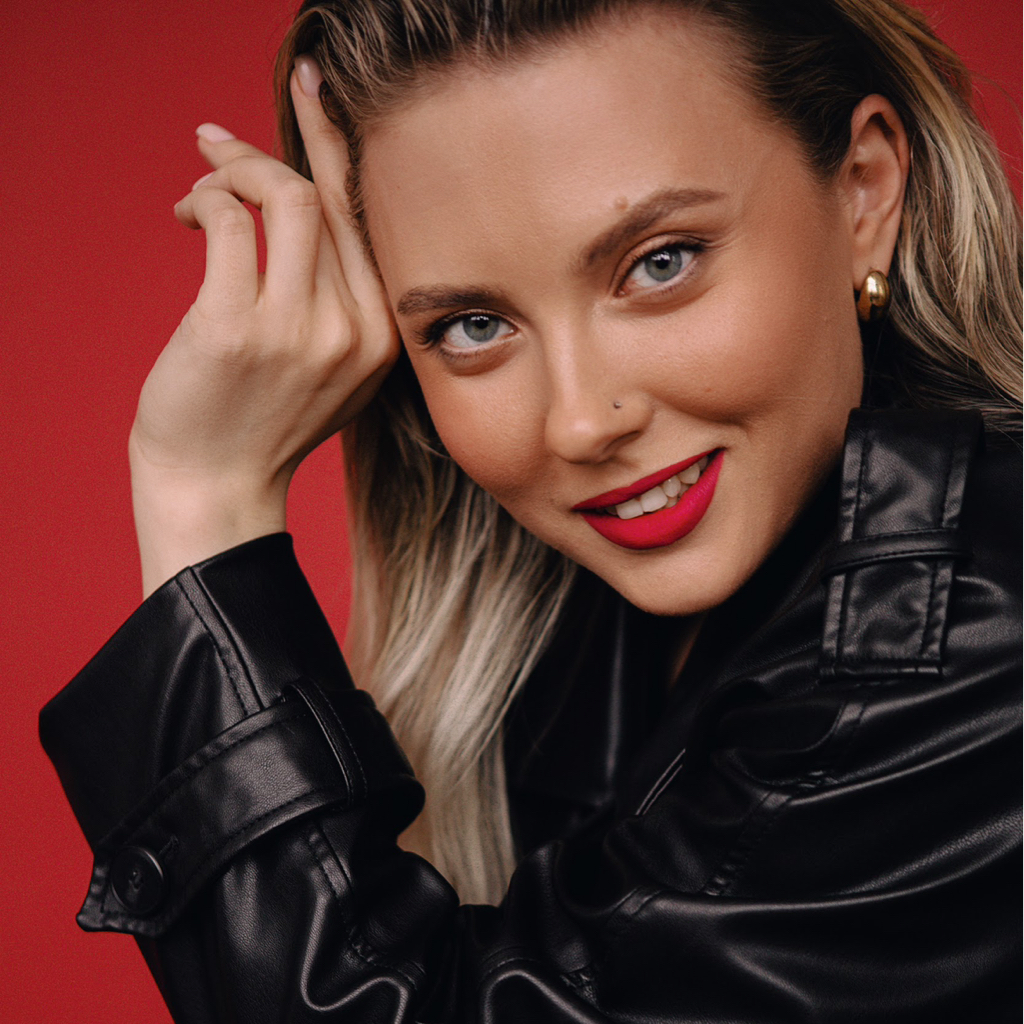 Дарья Курлат