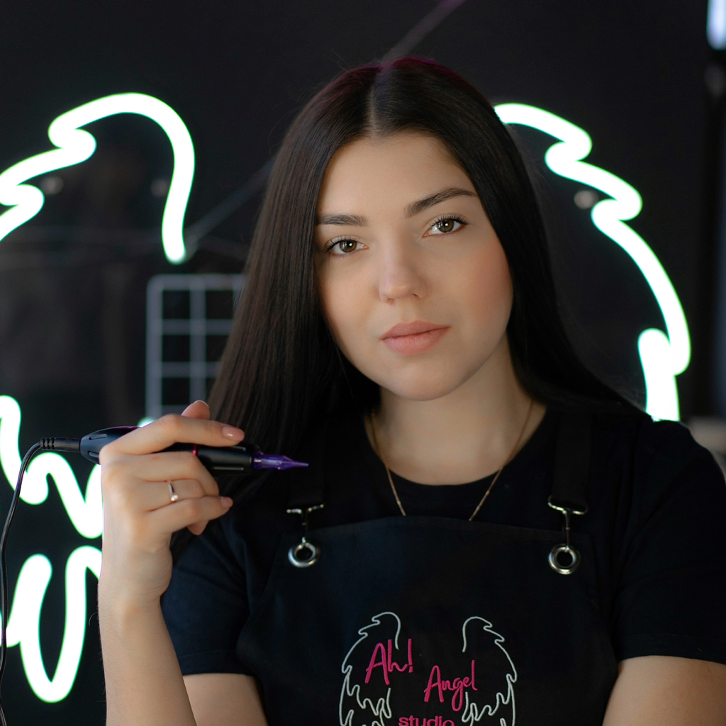 Анна Харитонова