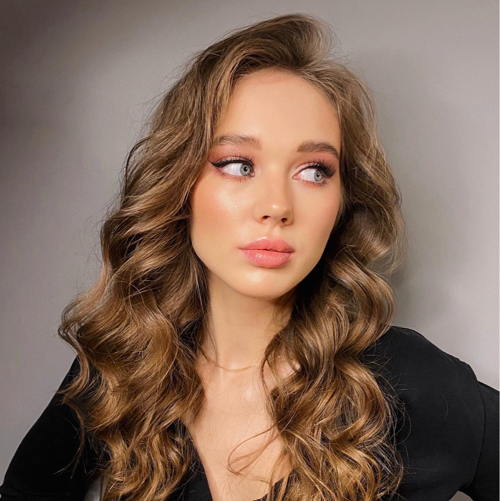 Александра