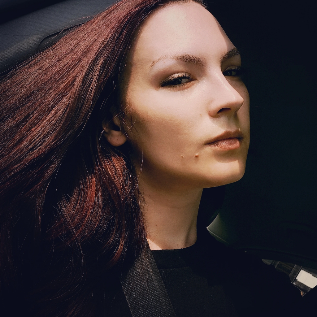 Тая Карпова