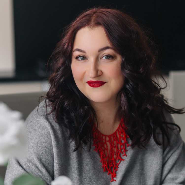 Елена Кураева