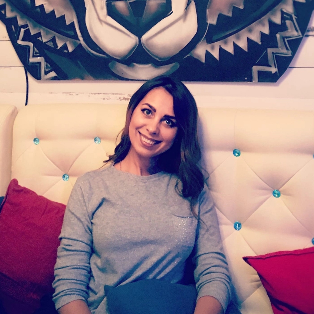 Нина Шарапова