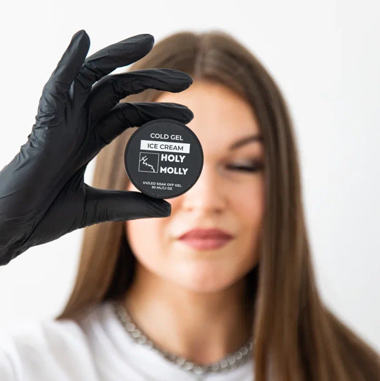 Алёна Цветкова