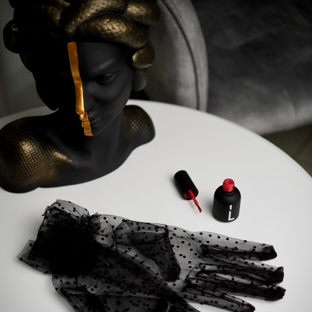 Nails Lab