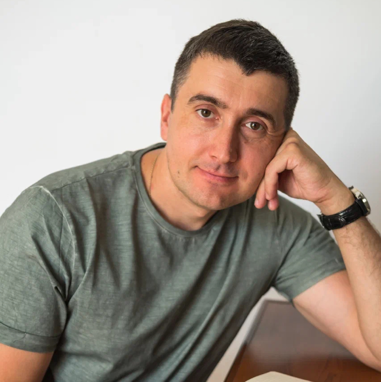 Студия Андрея Уксусова